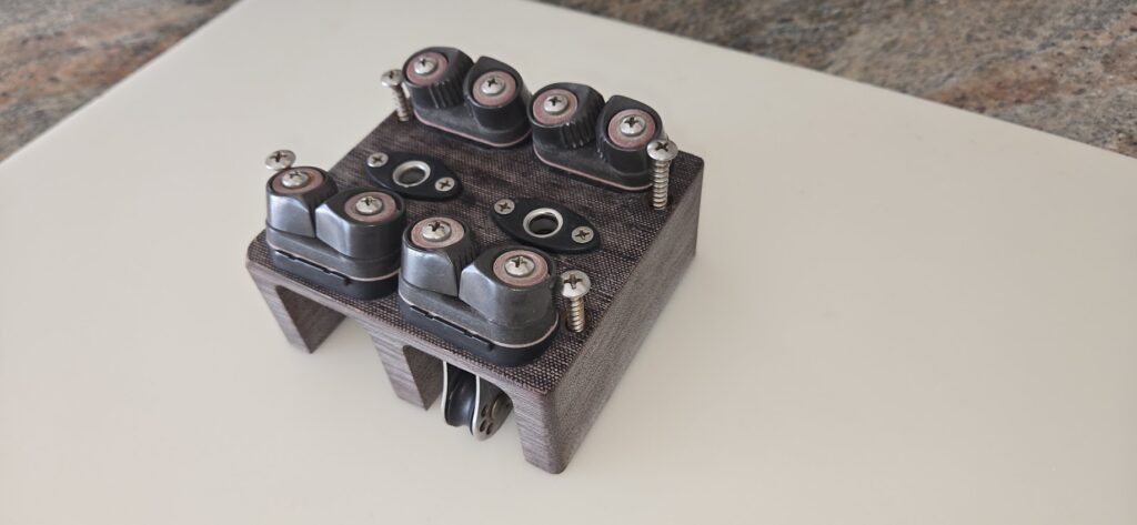 Console Cleat - double